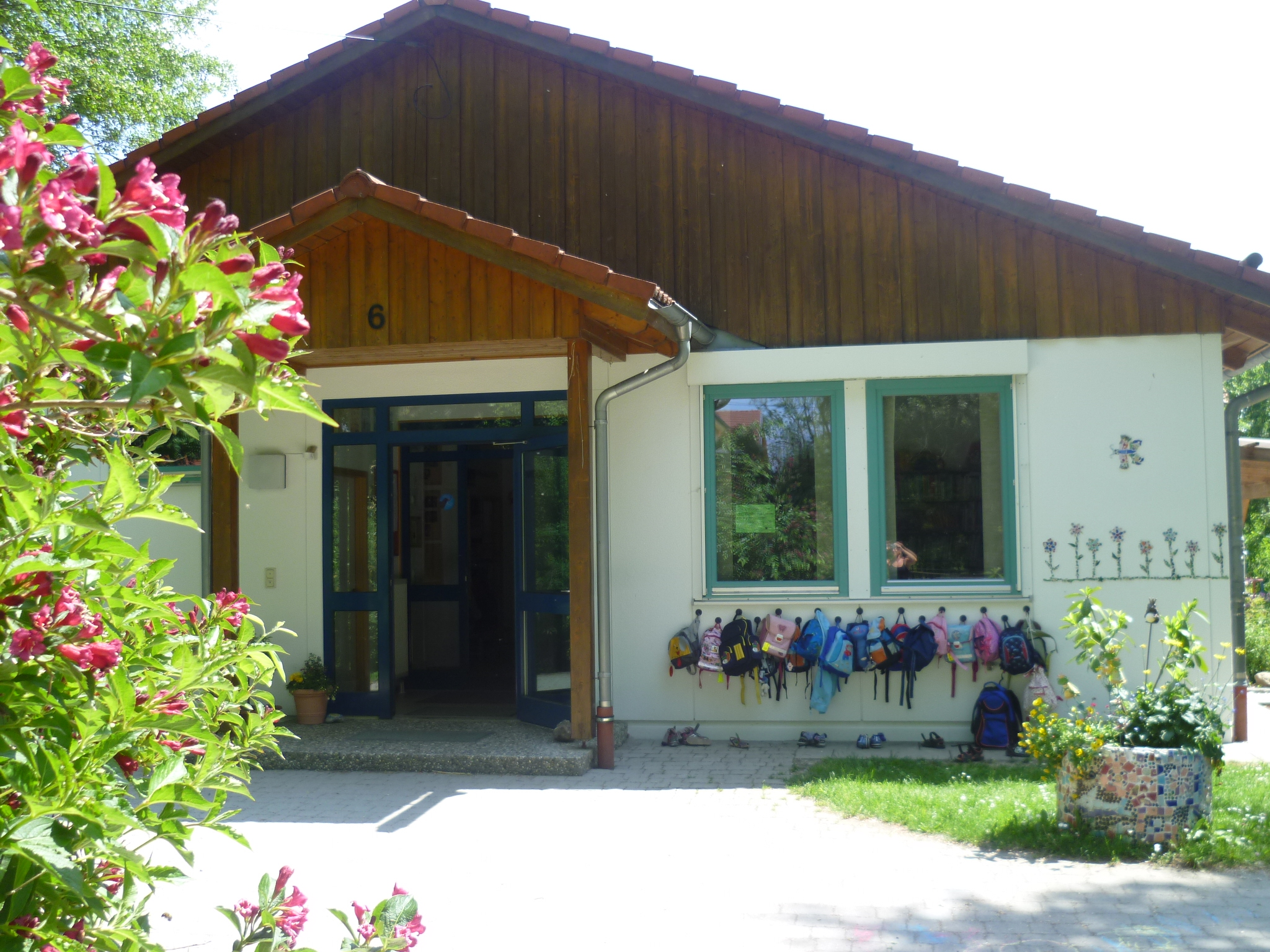 Kindergarten Schwindkirchen Eingang